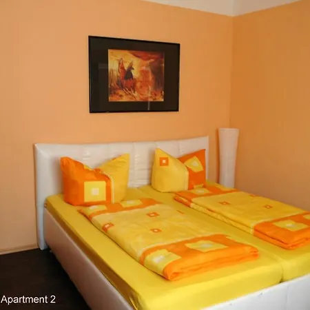 Monteur - Budget Apartment